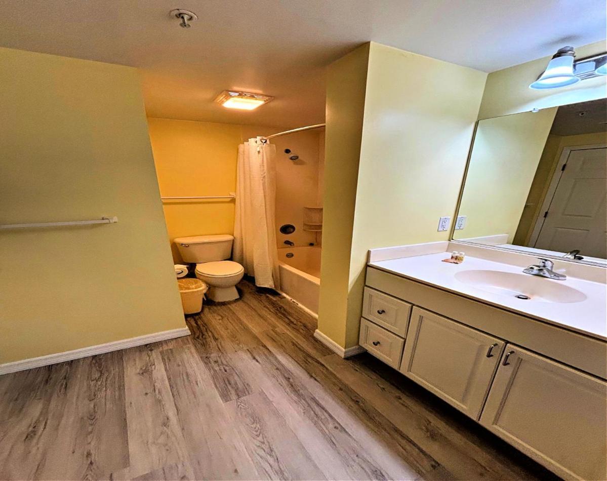 Vacation In Comfort And Luxury 1Br Oceanfront -Wyndham Ocean Walk 703 Daytona Beach Exteriör bild